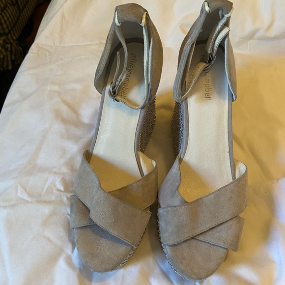 Jeffery Campbell La Bomba suede studded wedges - Picture 7 of 7